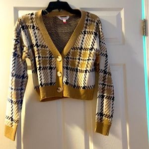 Cropped Knitted Cardigan